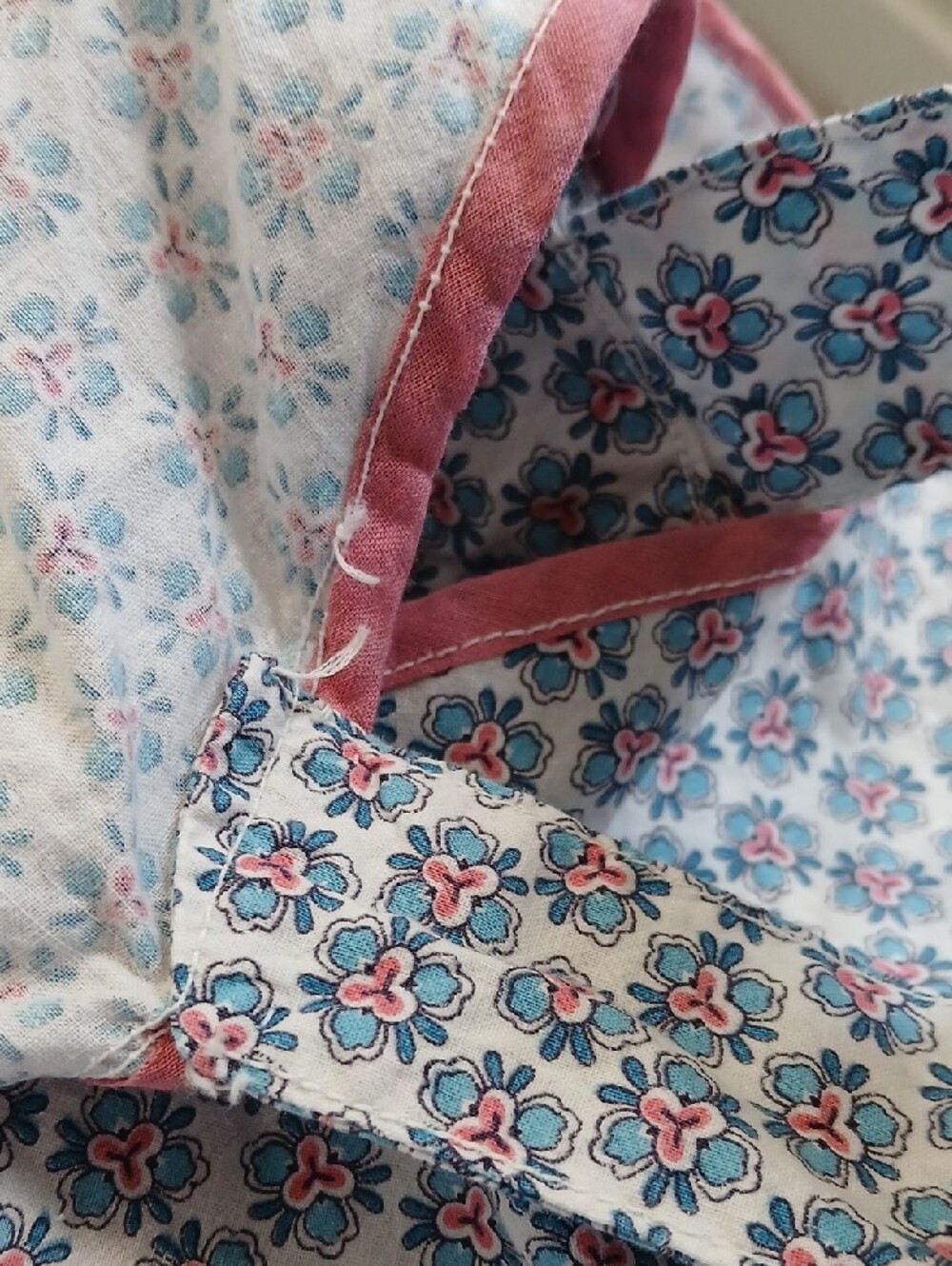 💕Handmade Vintage Floral Apron - Picture 14 of 14